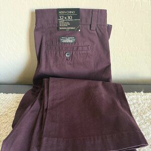 Banana Republic Mens Aiden Chino - 32x30 Wine/Burgundy